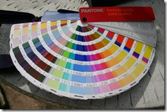 800px-Nuancier_Pantone